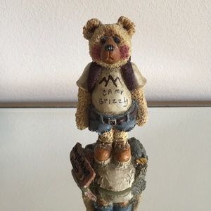 SHELLY BEARS & Co. Camp Grizzly Figurine